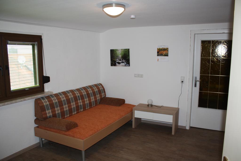 Holiday Home Paula Neunkirchen  Pokoj fotografie